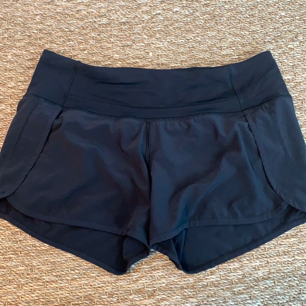 perfect condition lululemon shorts